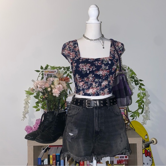 Love Culture Tops - Love Culture whimsical gothic fairycore floral print square neck crop top